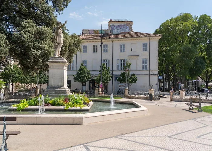 Lägenhet L'atelier De La Placette Yourhosthelper Nîmes